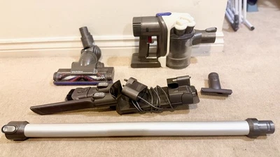 Dyson DC44 Cordless Handheld Vacuum cleaner - Image 1 of 4