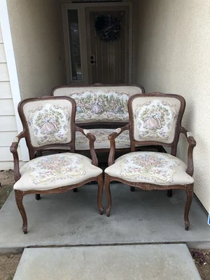 French Louis XV Settee 1900's 1 loveseat 2 chairs - Image 1 of 4
