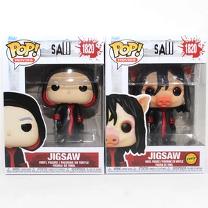 Funko Pop! Säge: Stichsäge #1820 Common und Chase Set mit Protektoren in der Hand - Bild 1 von 15