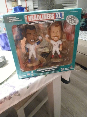 Headliners XL 1999 Sammy Sosa Mark McGwire vinculados en la historia con certificado de autenticidad Foto 1 de 4