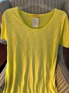 NEU MIT ETIKETT FRISCHE PRODUKTE ""TIDEPOOL"" DESIGN SASHA DRAPE T-SHIRT IN LEMONDRO. SCHMEICHELHAFT.. (2X) - Bild 1 von 3