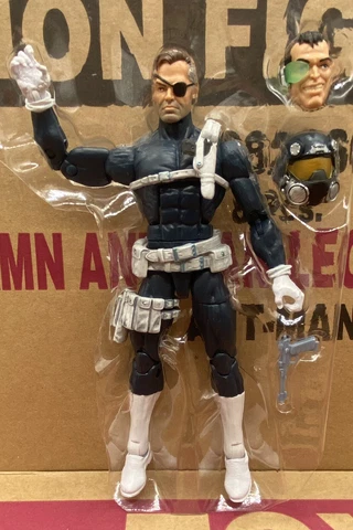 Marvel Legends NICK FURY Giant Man Series Loose Action Figure Cover