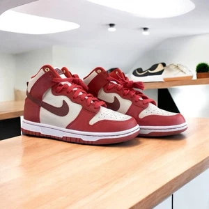 Nike Dunk High LXX Cinnabar Red White Damenschuhe Sneaker DX0346-600, Größe 7 - Bild 1 von 8