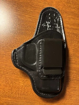 Coldre de transporte oculto preto de couro genuíno para Smith & Wesson Shield 9mm - Imagem 1 de 3