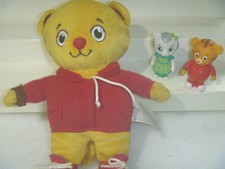 3  DANIEL TIGER TOYS FIGURES PLUSH PVC KATERINA MINIATURES MR ROGERS