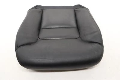 Cubierta de cojín inferior asiento delantero izquierdo Volvo XC90 2016-2025 OEM NEGRO_RA00 Foto 1 de 4