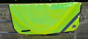 Exercise Sheet Hi Viz Safety Rug Yellow Lined 4' 6" (Rug Size 6' - 6' 6') VGC - Picture 1 of 8