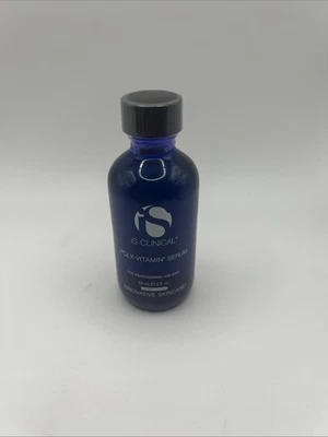 iS Clinical Poly-Vitamin Serum 2 fl oz Sérum Facial Selado - Imagem 1 de 2