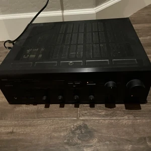 Yamaha RX-770 Natural Sound AM/FM Stereo Receiver Black - Picture 1 of 12