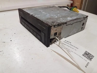 VW PASSAT B5 3B3 Changeur de CD 1.90 Diesel 96kw 2001 31436513 - Photo 1/4