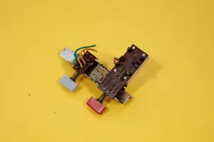 REVOX A77 MKIII Reel Parts A 77 SPEAKER / REEL MOTOR Button Control Switches - Foto 1 di 1