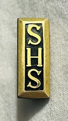 Old Vintage SHS Black Enamel & Gilt Tie Tack Lapel Pin - Imagem 1 de 2