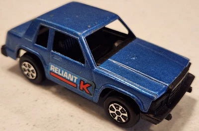 Tootsie Toy Tootsietoy Plymouth Reliant K 1977 coche fundido a presión azul metálico ¡BONITO! Foto 1 de 2