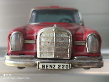 VINTAGE MERCEDES BENZ 220 BANDAI JAPAN 1960's RED TIN TOY FRICTION SUNROOF 10''