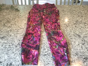 Lululemon Base Pace High Rise Blossom Red Multi Flowery Leggings Size 4 - Picture 1 of 7