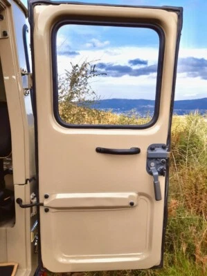 Cubierta interior de alambre de fibra de vidrio para Toyota Land Cruiser FJ40 BJ40 Foto 1 de 4