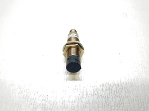 Allen Bradley 872C-D8NE18-D4 Inductive Proximity Sensor 10-30 VDC 872C (TBI) - Picture 1 of 8