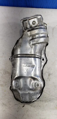 Protector térmico escape motor Fiat 500L 2014-2017 51839838 OEM Foto 1 de 3