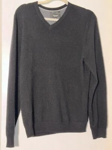 Men's John W. Nordstrom Black Cashmere V-Neck Sweater Size Medium - Picture 1 of 6