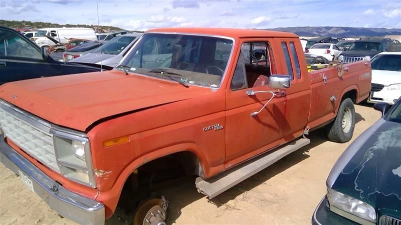 Driver Left Headlight Argent Grille Fits 80-86 BRONCO 323571 Foto 1 de 1
