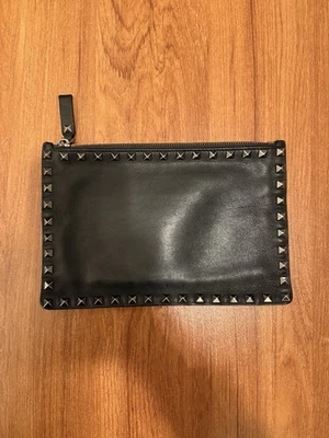 Pochette Rockstud Valentino - Imagen 1 de 4