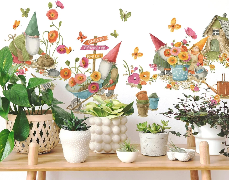 RMK5160SCS Lisa Audit Garden Gnomes Peel and Stick Wall Decals