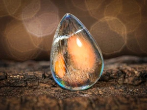 Piedra preciosa de piedra lunar arco iris dorada de 2,55 quilates cabujón 10x7x4 mm forma de pera - Imagen 1 de 3