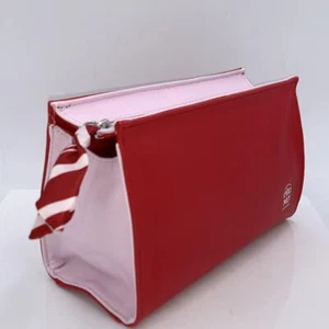 Makeup Bag Red Size:(8"x5"x4") - Picture 1 of 3