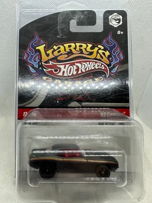 2009 Hot Wheels CHASE Larry's Garage 17/20 '69 CAMARO *Black* w/Real Riders - Image 1 of 4