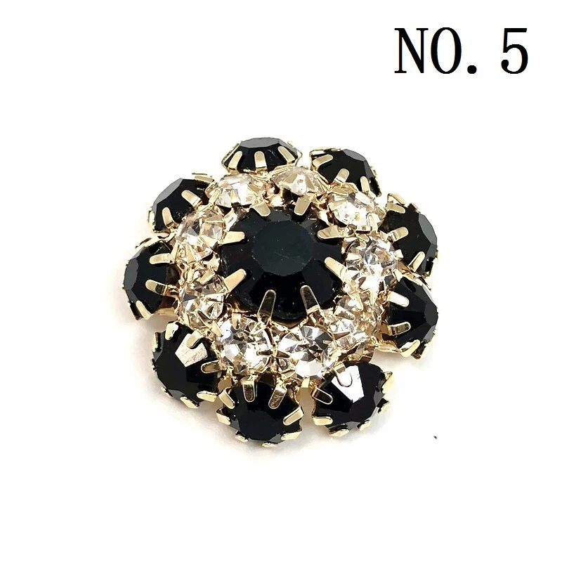 2x 21mm Damante Flower Buttons One Hole Shiny Crystal Sewing Crafts Fashion Chic - Image 1 of 4