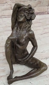 Estatuilla de bronce femenina desnuda arte erótico artesanal molde caliente para decoración venta - Imagen 1 de 10