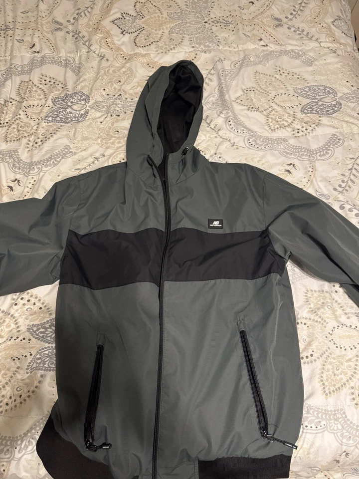 new balance chaqueta hombre Foto 1 de 3