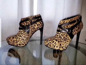 NWT GUESS IGORALY Leather & Calf hair leopard  boots brand new never worn 10 m - Picture 1 of 12