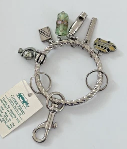 Anello portachiavi grande marca rinoceronte verde insegnante ciondolo fischietto clip globo autobus - Foto 1 di 9