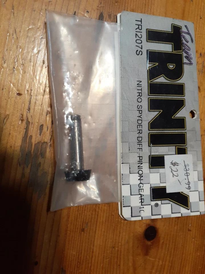 1/8thTRINITY SPYDER NITRO MONSTER TRUCK-diff. pinion gear - Image 1 of 1