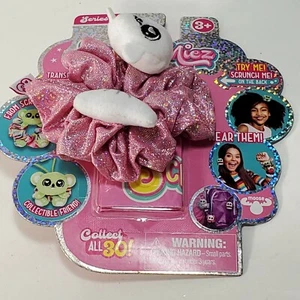 Scrunchmiez Wiggles Hair Scrunchy Backpack Clip Toy Series 1 NEW - Picture 1 of 4