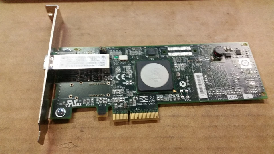 Emulex LPE11000 4GB Fiber Channel PCIe Host Bus Adapter Card FC1120005-02C - Image 1 of 1