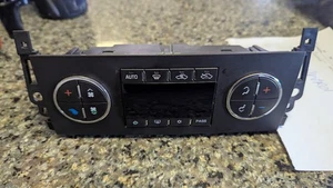 2008-2011  Silverado 1500 AC Heater Temperature Climate Control, Oem - Picture 1 of 6