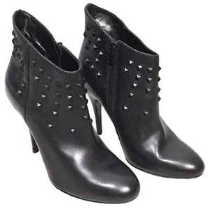 Rock & Republic Women's Black Studded Round Toe Zip Leather Ankle Bootie Size 40 - Picture 1 of 12