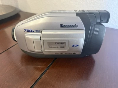 PANASONIC PhotoShot Digital PalmCorder PV-L453D VHS-C Needs New Battery WORKS - Image 1 of 4