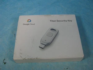 Google Titan Security Key FIDO2 USB-C + NFC K52T - FREE SHIPPING - OPEN BOX - Photo 1/2