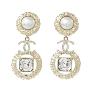 Authentic CHANEL AB7747 Earrings #230-000-074-5757 - Picture 1 of 4