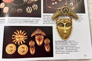 Vintage Avon 1993 Antik Gold afrikanische Maske Brosche Azteken Maya Stamm Anstecknadel Buch Stück - Bild 1 von 8
