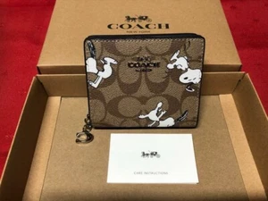 COACH Snoopy bi-fold wallet Brand new unused - Picture 1 of 7
