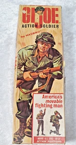 GI Joe Action Soldier Army 7500 1964 12" insertos de papel con caja 3/10/65 - Imagen 1 de 24