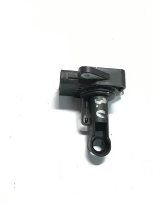 Toyota Hilux (AN10, AN20, AN30) 2008 Diesel MAF mass air flow meter sensor - Image 1 of 4
