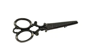 Vintage Hair Stylist Scissors Brooch Silver Tone Pin Sewing Barber Pendant - Picture 1 of 7