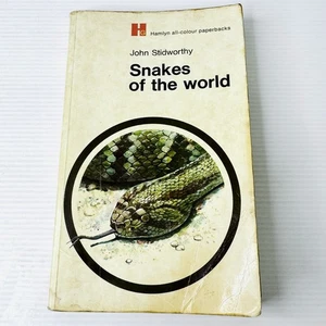 Snakes of the World by John Stidworthy 1969 1st Ed Hamlyn All Colour Paperbacks - Picture 1 of 10