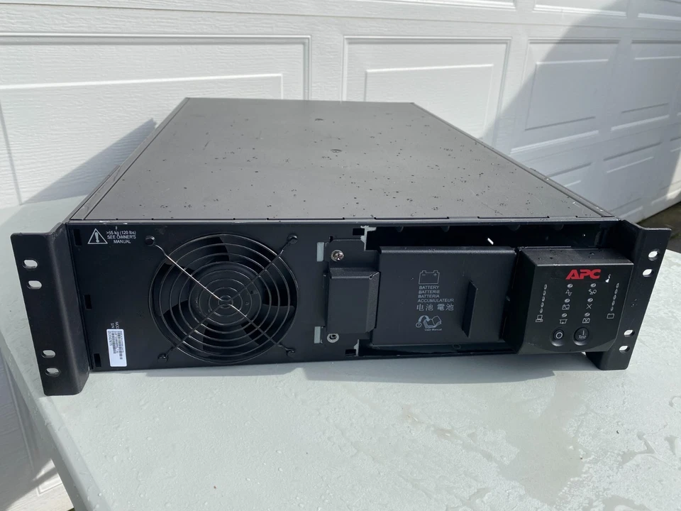 APC SURTD3000RMXLT3U Smart-UPS 3000VA 2100W 208V SURTD3000XLT NO BATTERIES READ - Image 1 of 4