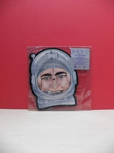 Sealed 7" Shaped Picture Disc Devo Beautiful World 1981 Warner Bros. Ltd Ed - Picture 1 of 4